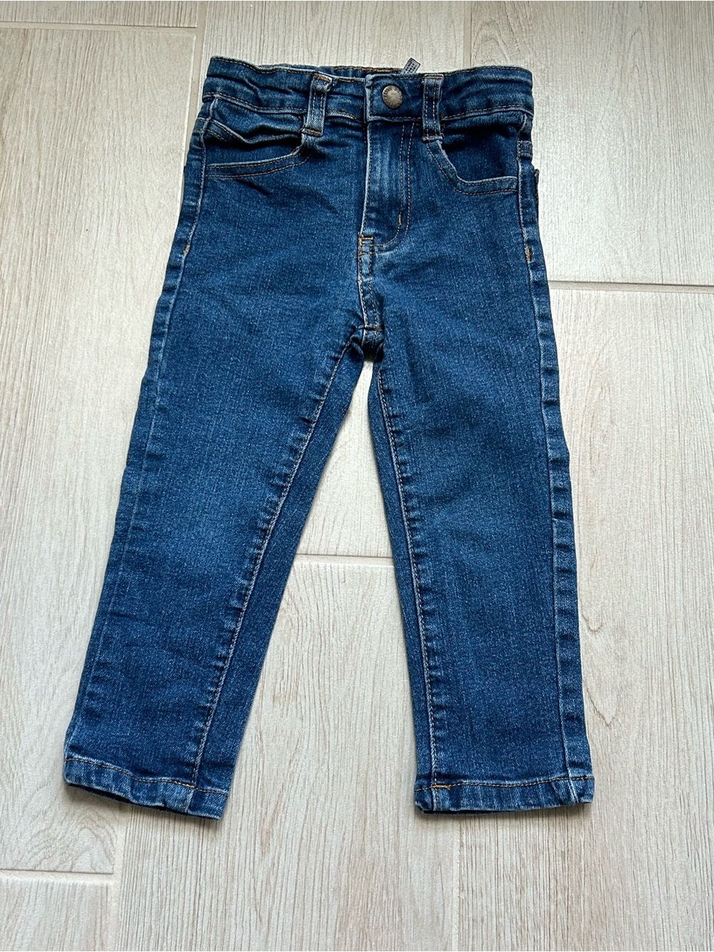 DKNY NWOT 24m Blue Denim Jeans - Slim Stretch